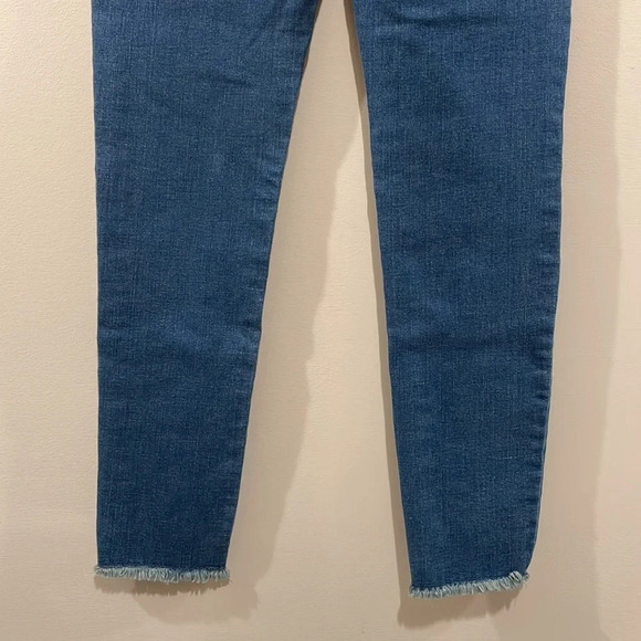 NWT Sofia Jeans By Sofia Vergara Rosa Super HR Curvy Ankle Denim Ankle 2 - Picture 6 of 16